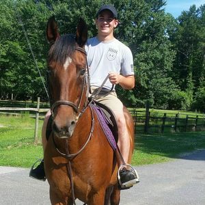 Meet your Posher, Zach